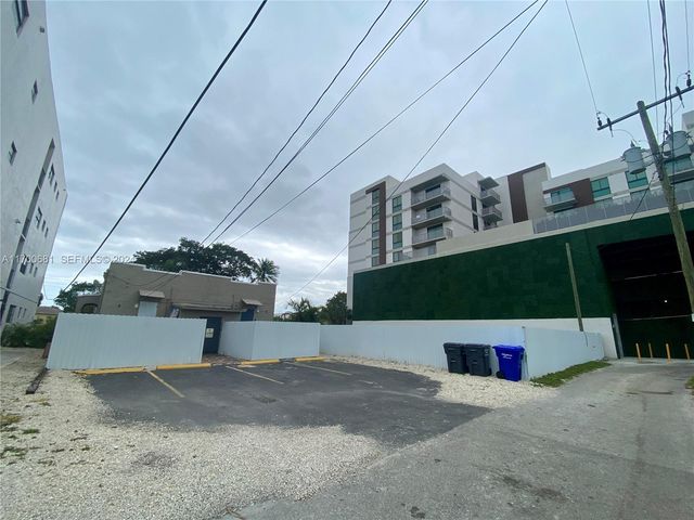 1741 Dewey Street, Hollywood, FL 33020