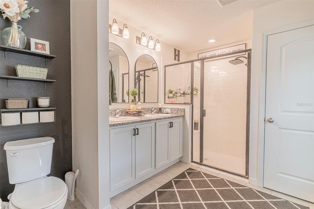 615 VALRI PARK DRIVE, Valrico, FL 33594