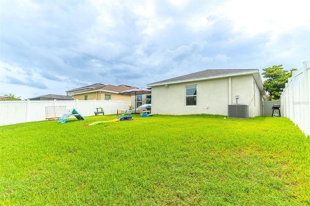 615 VALRI PARK DRIVE, Valrico, FL 33594