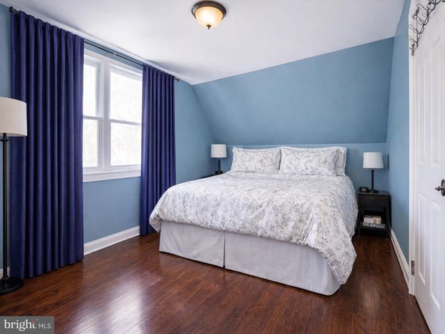 5 MIDDLETON LN, Willingboro, NJ 08046