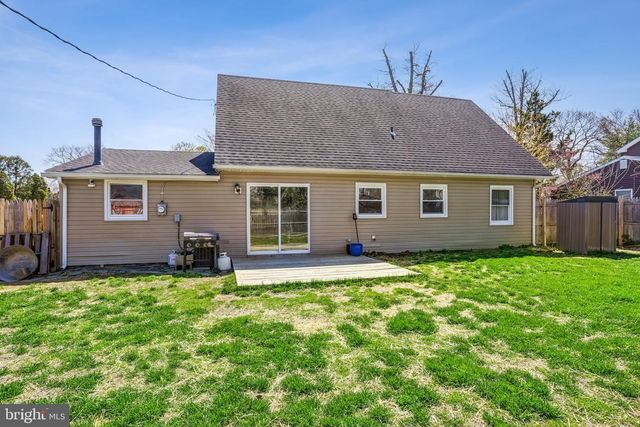 5 MIDDLETON LN, Willingboro, NJ 08046