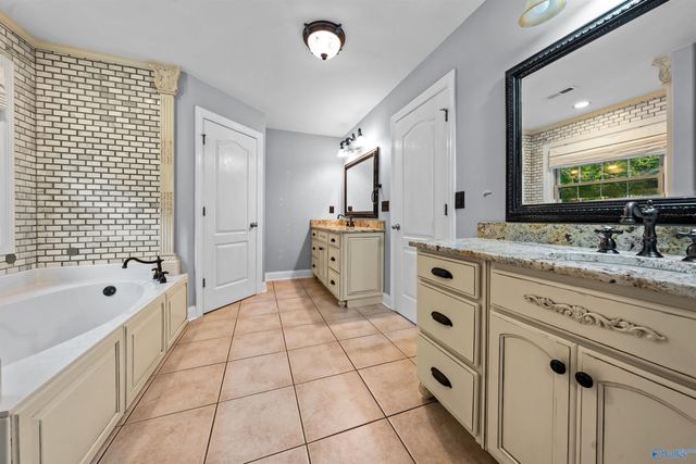 155 Lincarrie Lane, Harvest, AL 35749