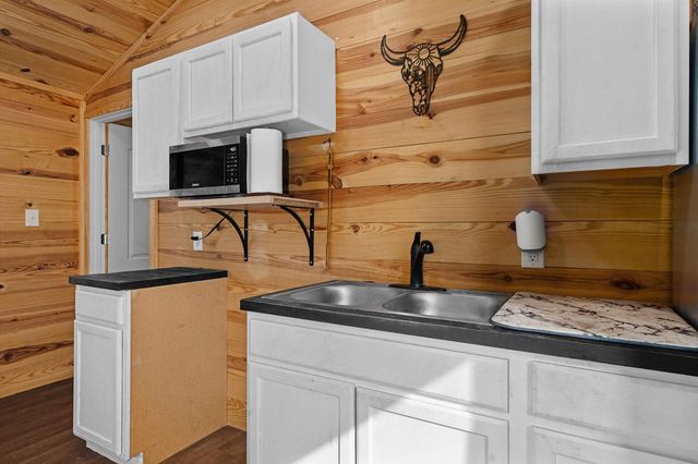 7863 S CR 378, Laneville, TX 75667