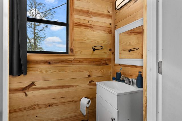 7863 S CR 378, Laneville, TX 75667