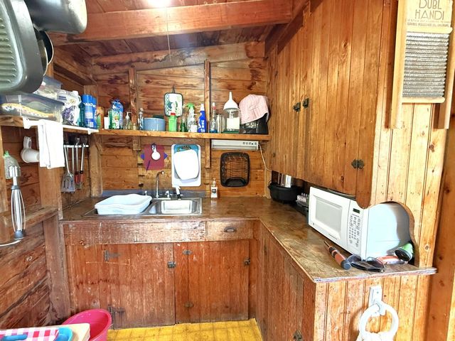 1338 Eligo Lake Road, Greensboro, VT 05841