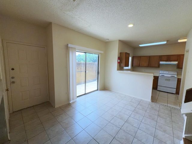 7900 Bissonnet Street D1, Houston, TX 77074