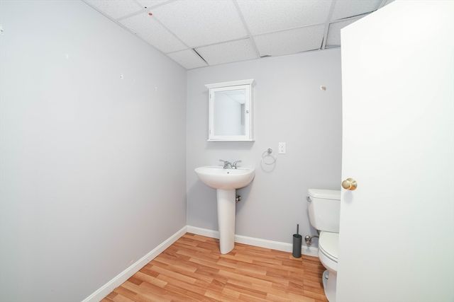 4 Winston Rd, Worcester, MA 01606