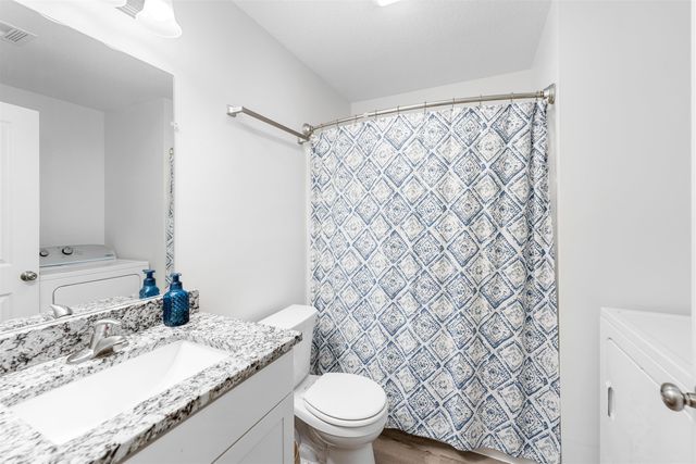 1213 Nautical Dr., Salina, KS 67401