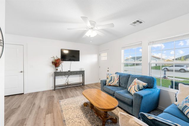 1213 Nautical Dr., Salina, KS 67401