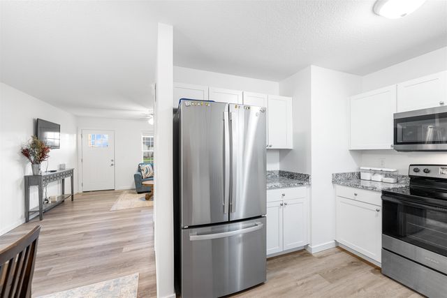 1213 Nautical Dr., Salina, KS 67401