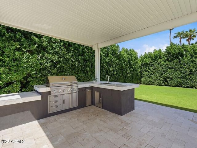 5102 E POINSETTIA Drive, Scottsdale, AZ 85254