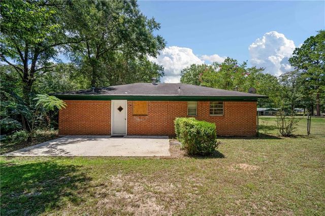 9310 Woodvale Drive, Semmes, AL 36575