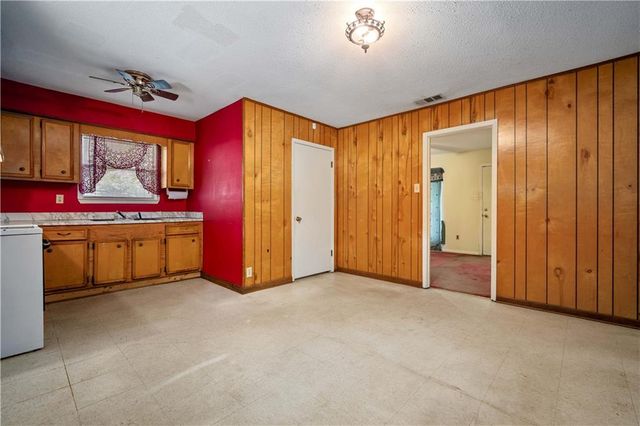 9310 Woodvale Drive, Semmes, AL 36575