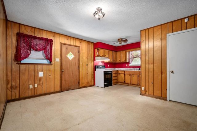 9310 Woodvale Drive, Semmes, AL 36575