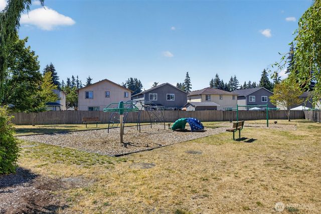 4929 104th Place NE, Marysville, WA 98270