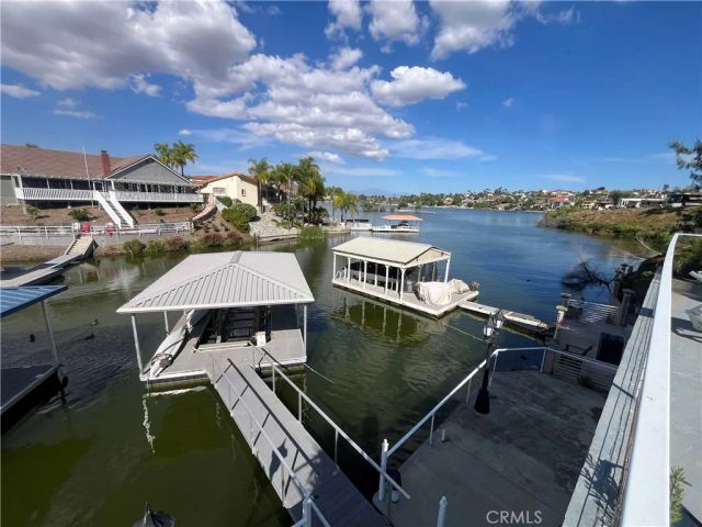 30594 Longhorn Drive, Canyon Lake, CA 92587