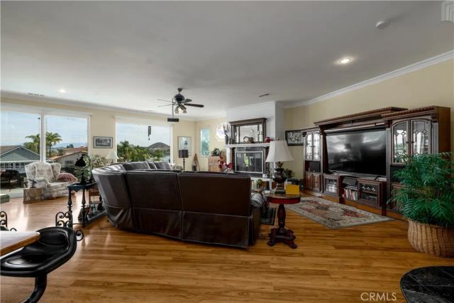 30594 Longhorn Drive, Canyon Lake, CA 92587