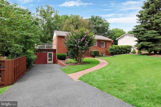 2615 FAIRVIEW DR, Alexandria, VA 22306