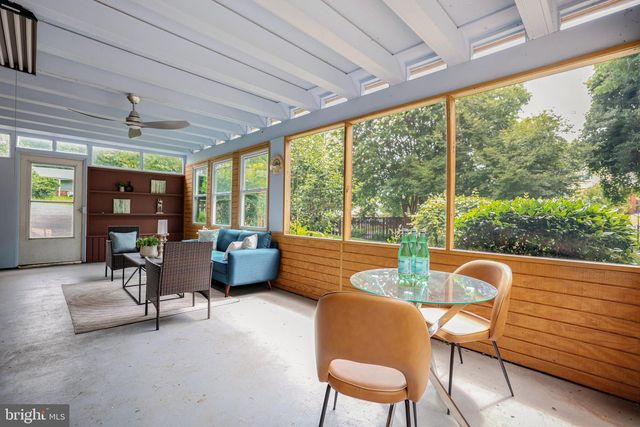 2615 FAIRVIEW DR, Alexandria, VA 22306
