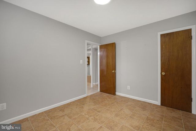 2615 FAIRVIEW DR, Alexandria, VA 22306