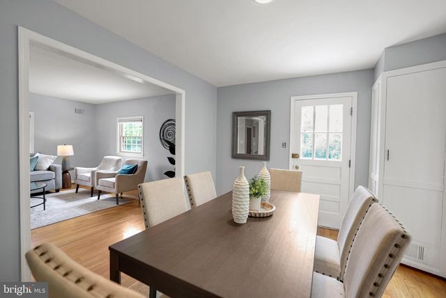 2615 FAIRVIEW DR, Alexandria, VA 22306