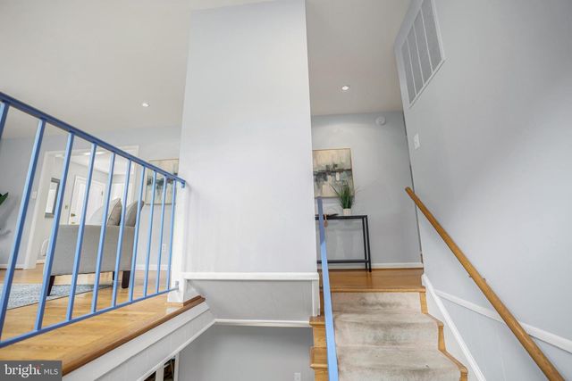 2615 FAIRVIEW DR, Alexandria, VA 22306