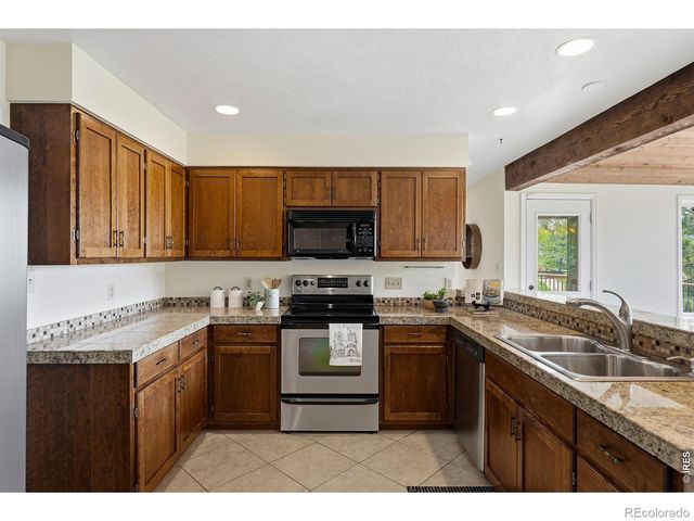 607 N Cedar Brook Road, Boulder, CO 80304