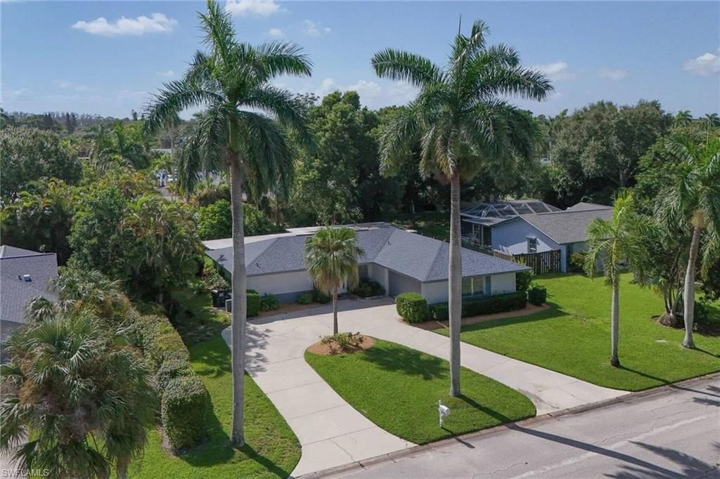 5661 Eichen CIR E, FORT MYERS, FL 33919 — photo 3