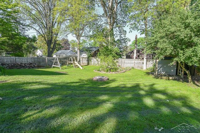 1466 Wilson Avenue, Saginaw Twp, MI 48638