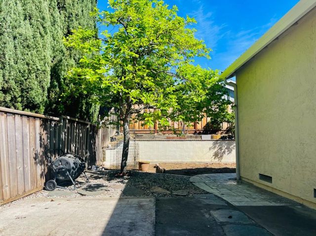 3561 Slopeview Drive, San Jose, CA 95148