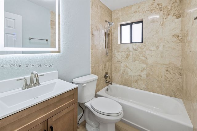 1391 NW 18th St, Homestead, FL 33030