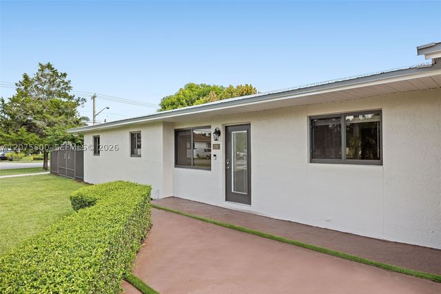 1391 NW 18th St, Homestead, FL 33030