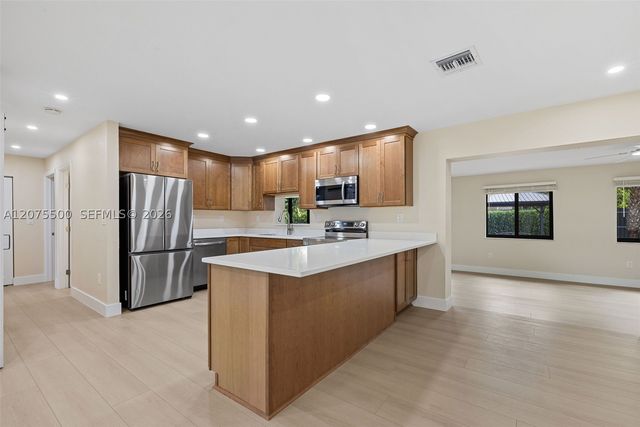 1391 NW 18th St, Homestead, FL 33030