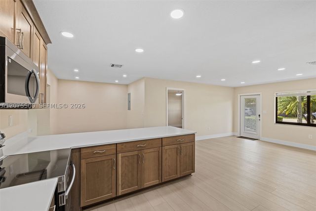 1391 NW 18th St, Homestead, FL 33030