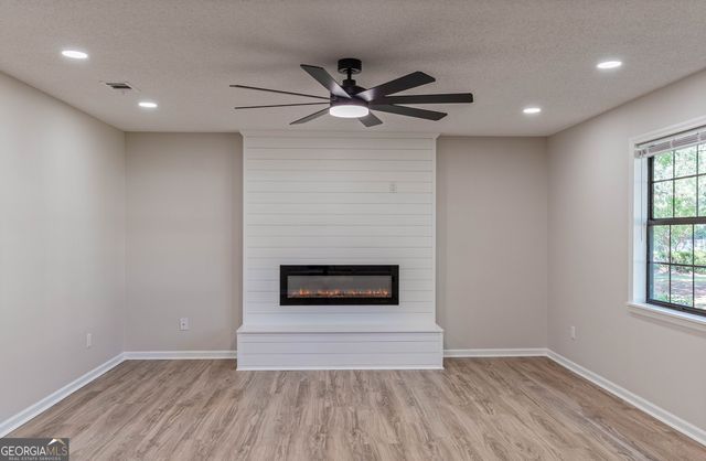 1010 Cherrywood Road, Waycross, GA 31503