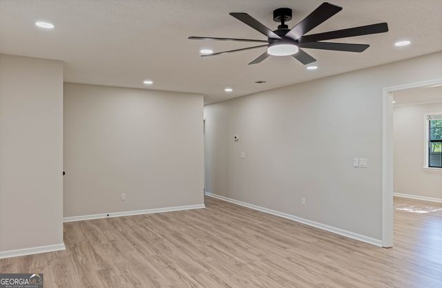1010 Cherrywood Road, Waycross, GA 31503