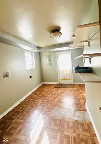 6904 S New Jersey Street, Indianapolis, IN 46227