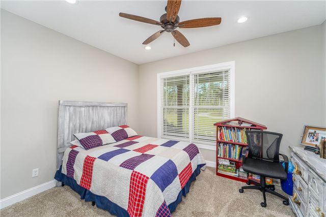 121 Farms Edge Road S, Manor, GA 31550