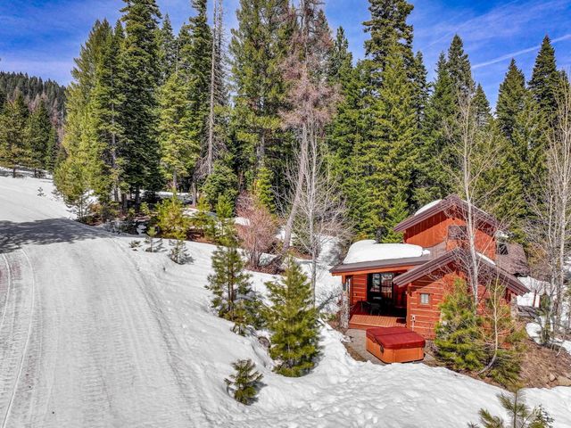 87 Clearwater Court, Donnelly, ID 83615 property photo