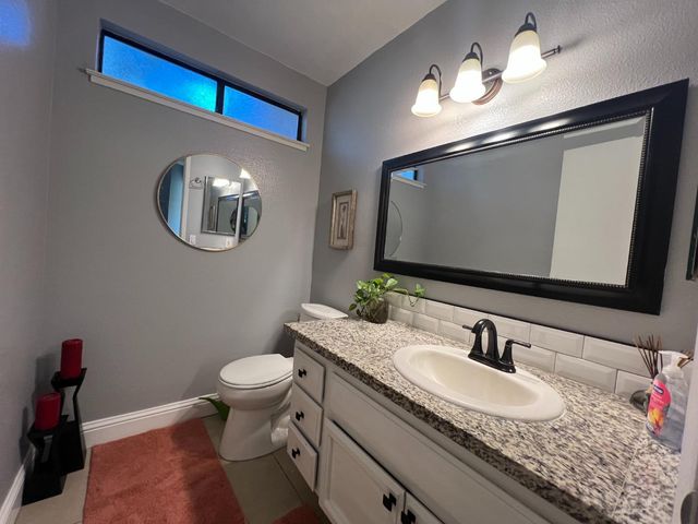 272 RIver Run cir, Sacramento, CA 95833