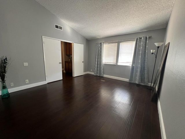 272 RIver Run cir, Sacramento, CA 95833