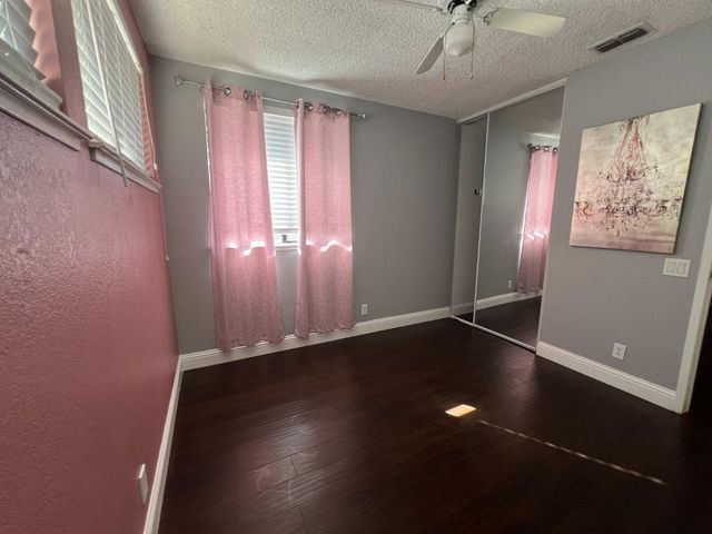 272 RIver Run cir, Sacramento, CA 95833
