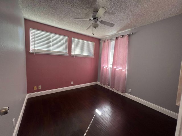 272 RIver Run cir, Sacramento, CA 95833