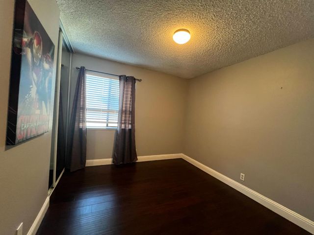 272 RIver Run cir, Sacramento, CA 95833