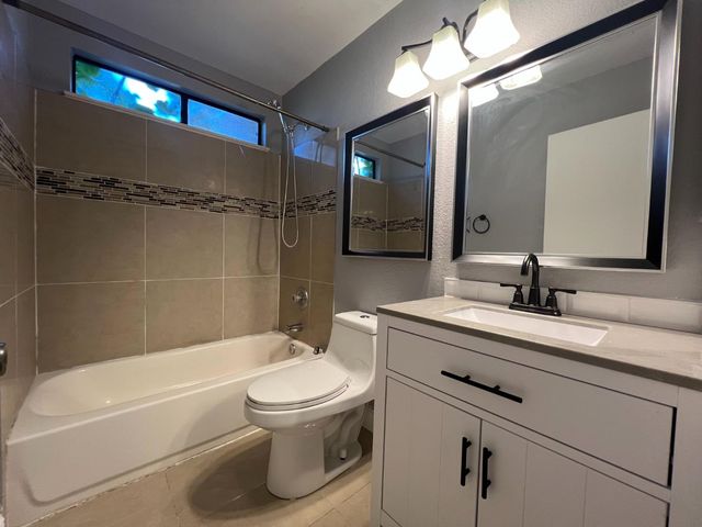272 RIver Run cir, Sacramento, CA 95833