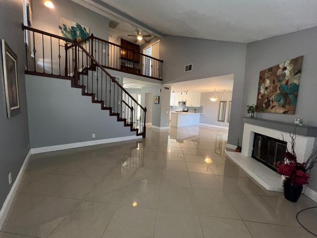 272 RIver Run cir, Sacramento, CA 95833