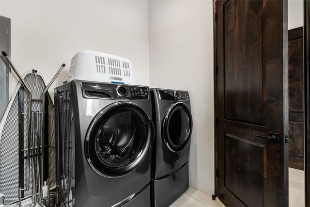 755 Ridge Canyon Road, Santa Fe, NM 87506