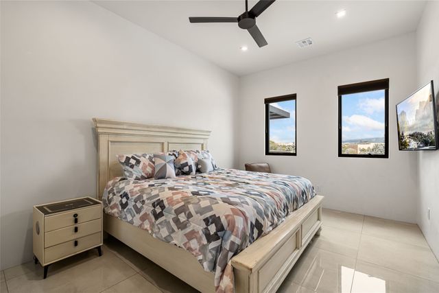 755 Ridge Canyon Road, Santa Fe, NM 87506