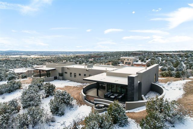 755 Ridge Canyon Road, Santa Fe, NM 87506