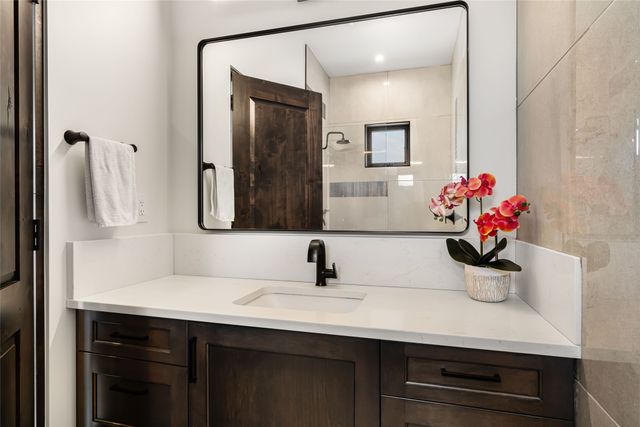 755 Ridge Canyon Road, Santa Fe, NM 87506